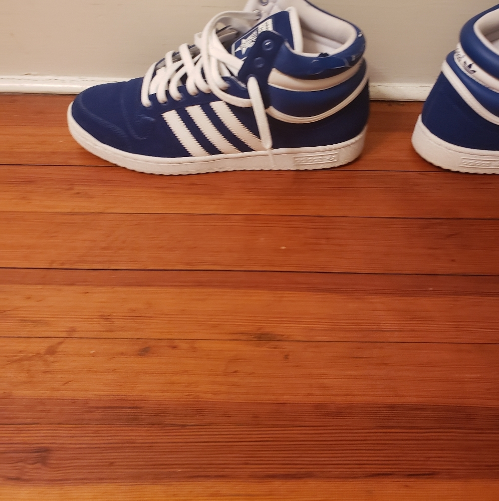Blue adidas top ten